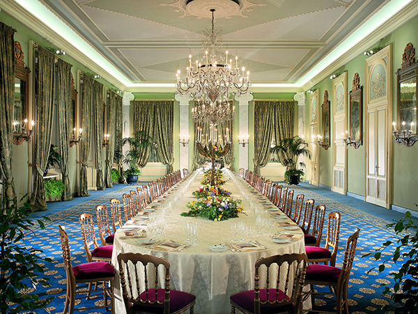 wedding on lake Como