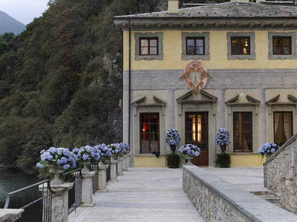 wedding on lake Como